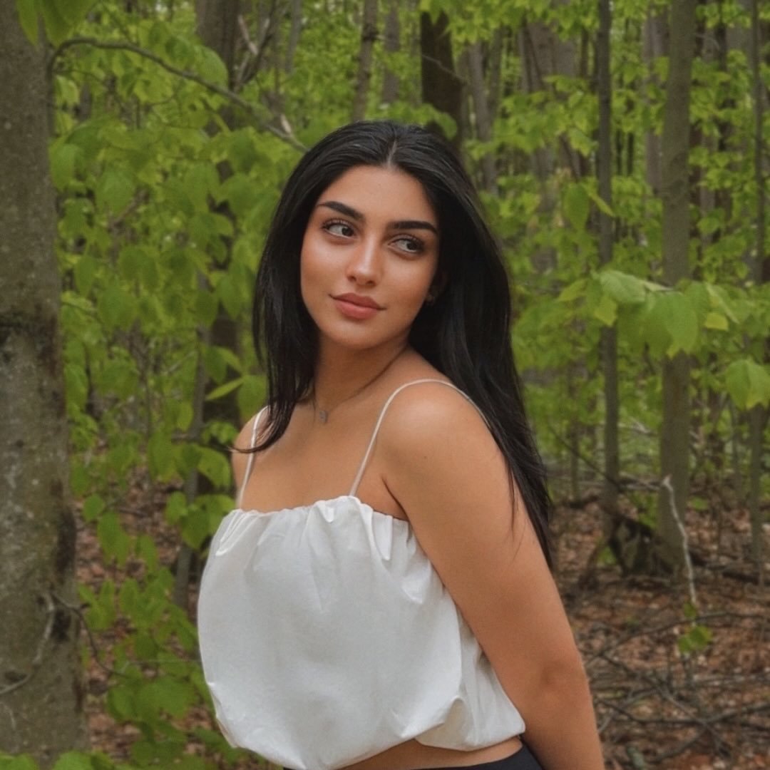 Nilofar Asgharnezhad